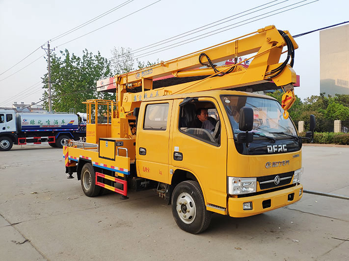 東風(fēng)多利卡高空作業(yè)車(chē)