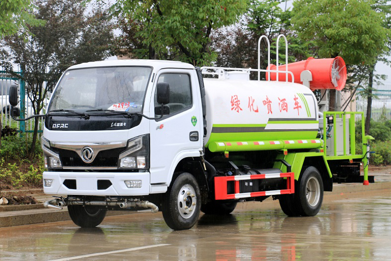 東風(fēng)小多利卡5方抑塵霧炮噴灑車